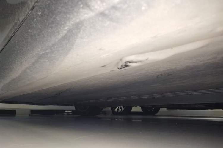 Used Tesla Model Y 2022 Rear-Wheel-Drive Version Chassis Front Right