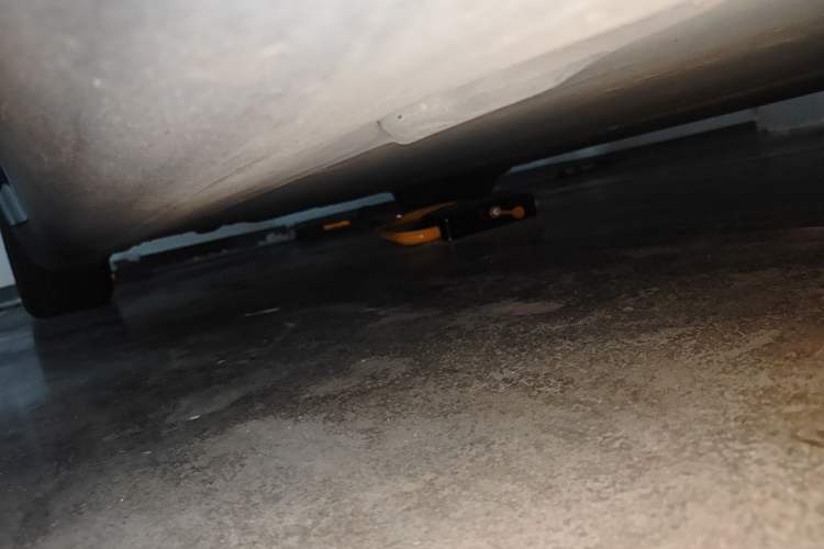 Used Tesla Model Y 2022 Revised Version Rear-Wheel Drive Chassis Front Right