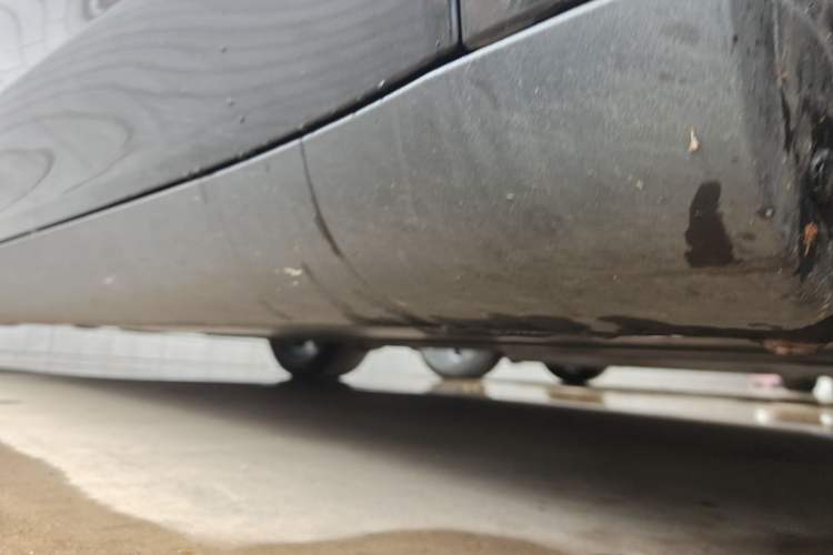 Used Tesla Model Y 2022 Long-Range All-Wheel-Drive Version Chassis Front Right