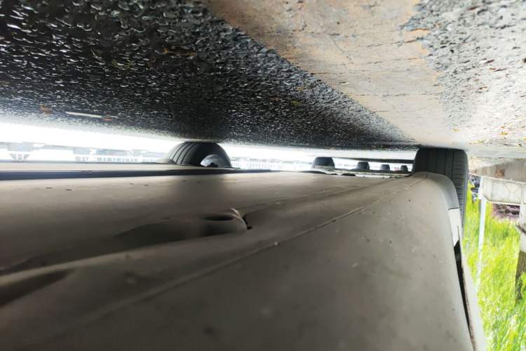 Used Tesla Model Y 2022 Revised Version Rear-Wheel Drive Chassis Front Right