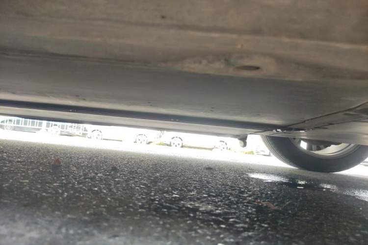 Used Tesla Model Y 2022 Rear-Wheel-Drive Version Chassis Front Right