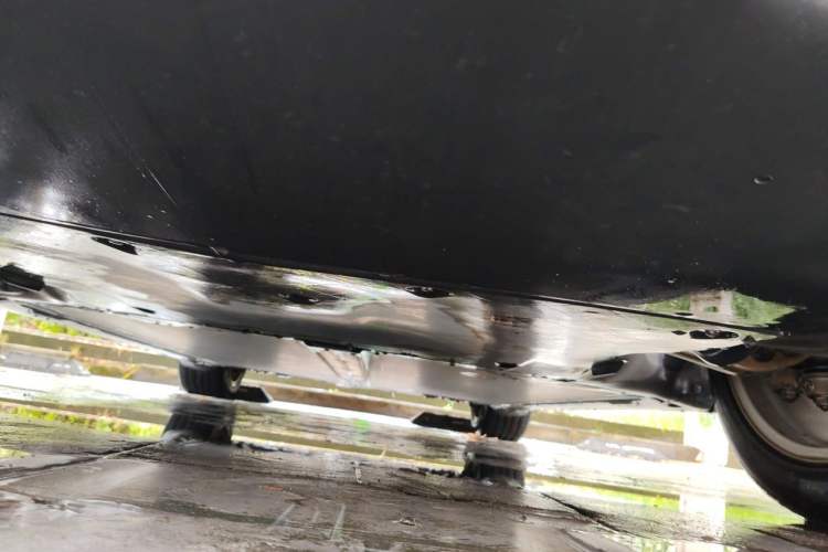 Used Tesla Model Y 2022 Revised Version Rear-Wheel Drive Chassis Front