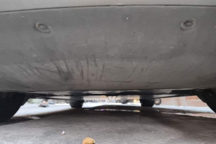 Used Tesla Model Y 2022 Long-Range All-Wheel-Drive Version Chassis Front