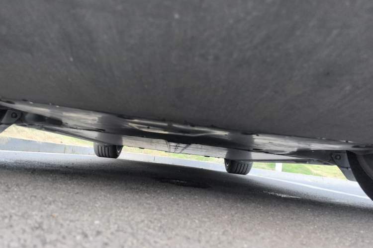 Used Tesla Model Y 2022 Rear-Wheel-Drive Version Chassis Front