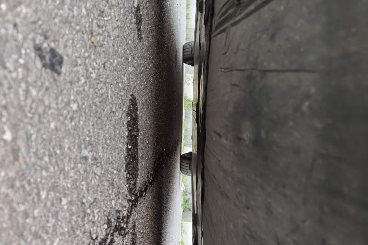 Used Tesla Model Y 2022 Rear-Wheel-Drive Version Chassis Front