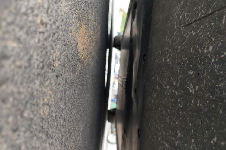 Used Tesla Model Y 2022 Rear-Wheel-Drive Version Chassis Front