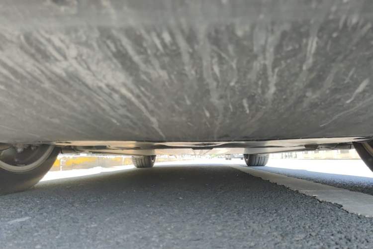 Used Tesla Model Y 2022 Rear-Wheel-Drive Version Chassis Front