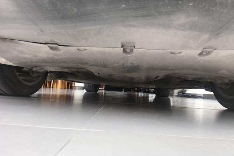 Used Tesla Model Y 2022 Revised Version Rear-Wheel Drive Chassis Rear