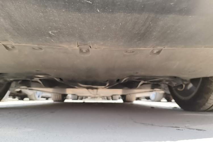 Used Tesla Model Y 2022 Long-Range All-Wheel-Drive Version Chassis Rear