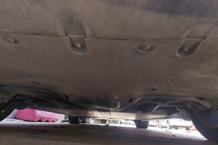 Used Tesla Model Y 2022 Long-Range All-Wheel-Drive Version Chassis Rear