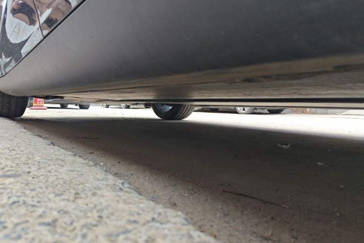 Used Tesla Model Y 2022 Rear-Wheel-Drive Version Chassis Rear Left