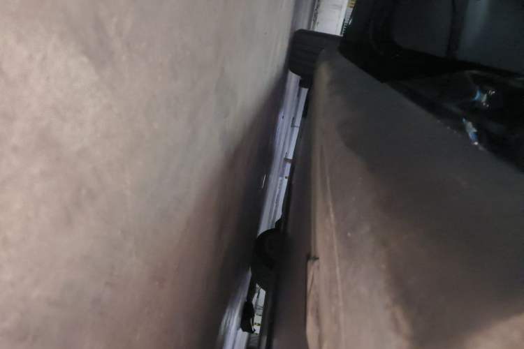 Used Tesla Model Y 2022 Revised Version Rear-Wheel Drive Chassis Rear Left
