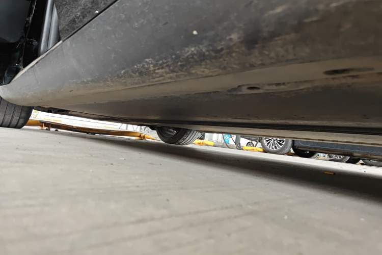 Used Tesla Model Y 2022 Rear-Wheel-Drive Version Chassis Rear Left