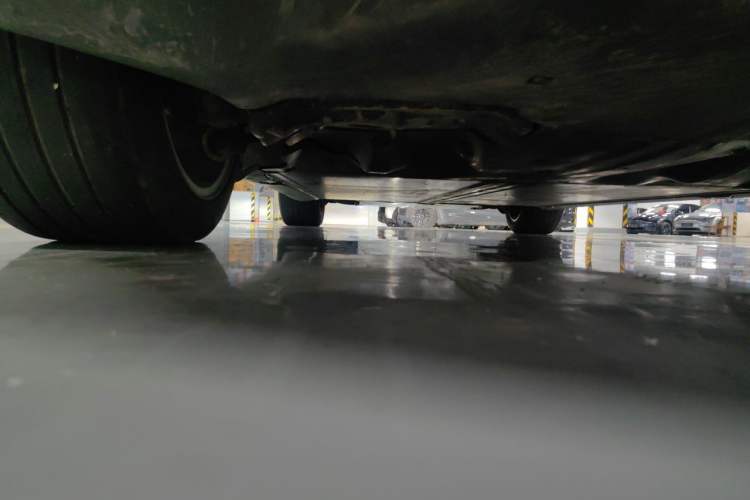 Used Tesla Model Y 2022 Revised Version Rear-Wheel Drive Chassis Rear Left