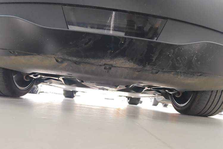 Used Tesla Model Y 2022 Revised Version Rear-Wheel Drive Chassis Rear