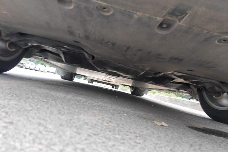 Used Tesla Model Y 2022 Long-Range All-Wheel-Drive Version Chassis Rear