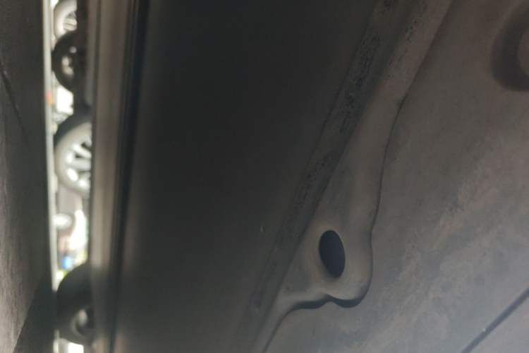 Used Tesla Model Y 2022 Rear-Wheel-Drive Version Chassis Rear Right