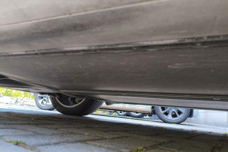 Used Tesla Model Y 2022 Revised Version Rear-Wheel Drive Chassis Rear Right