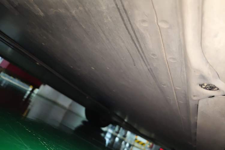Used Tesla Model Y 2022 Long-Range All-Wheel-Drive Version Chassis Rear Right