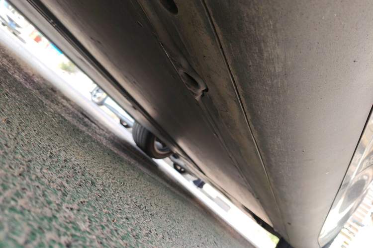 Used Tesla Model Y 2022 Rear-Wheel-Drive Version Chassis Rear Right