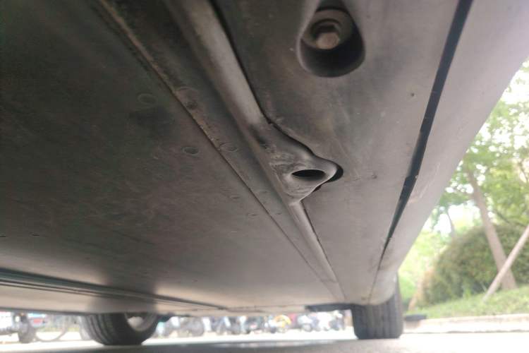Used Tesla Model Y 2022 Rear-Wheel-Drive Version Chassis Rear Right