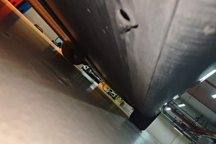 Used Tesla Model Y 2022 Revised Version Rear-Wheel Drive Chassis Rear Right