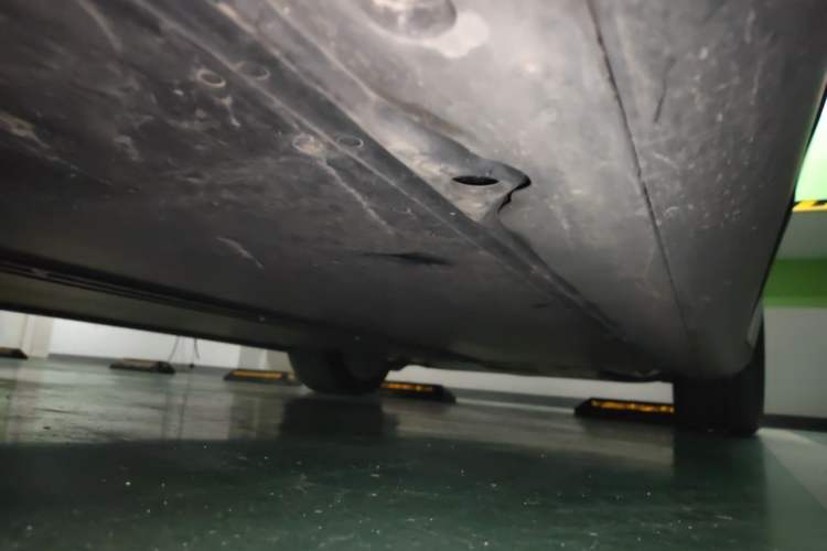 Used Tesla Model Y 2022 Long-Range All-Wheel-Drive Version Chassis Rear Right