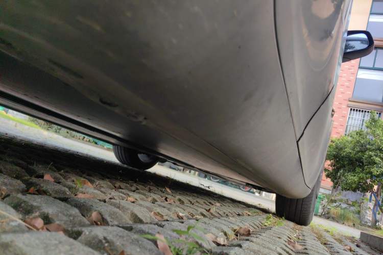Used Tesla Model Y 2022 Rear-Wheel-Drive Version Chassis Rear Right
