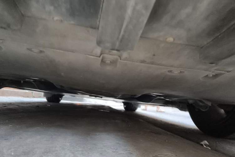 Used Tesla Model Y 2022 Long-Range All-Wheel-Drive Version Chassis Rear