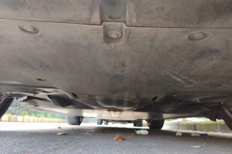 Used Tesla Model Y 2022 Long-Range All-Wheel-Drive Version Chassis Rear