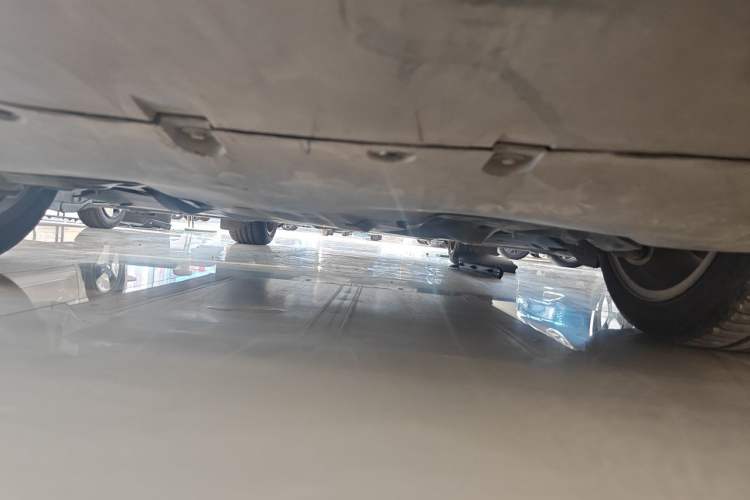 Used Tesla Model Y 2022 Revised Version Rear-Wheel Drive Chassis Rear