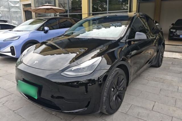 Tesla Model Y 2022 Rear-Wheel-Drive Version d’occasion
