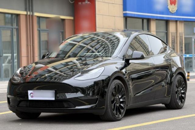 Used Tesla Model Y 2022 Performance High-Performance All-Wheel-Drive Version