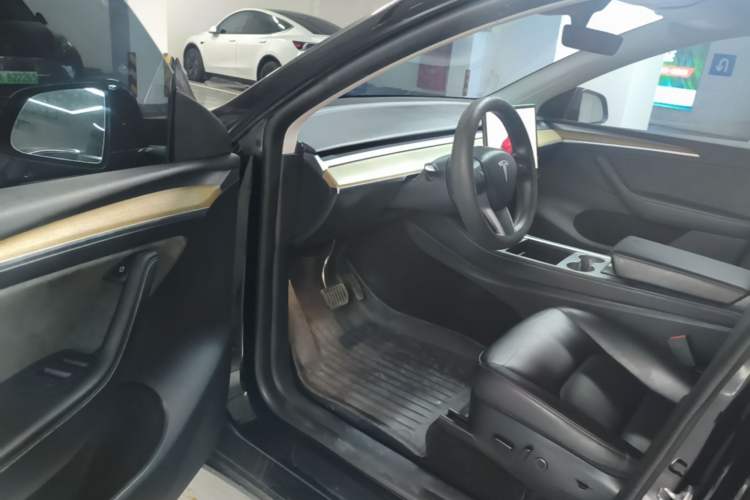 Used Tesla Model Y 2022 Revised Version Rear-Wheel Drive Driver Seat