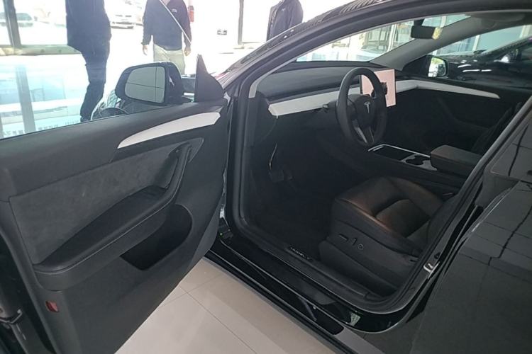 Used Tesla Model Y 2022 Revised Version Rear-Wheel Drive Driver Seat