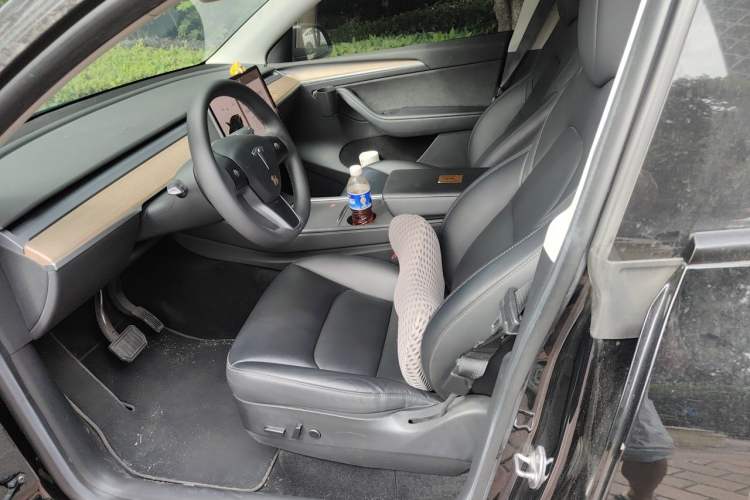 Used Tesla Model Y 2022 Revised Version Rear-Wheel Drive Driver Seat