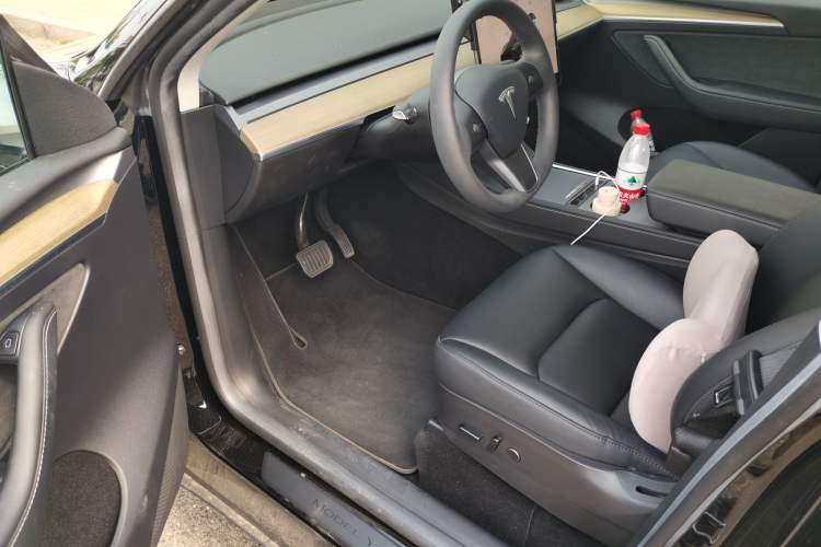 Used Tesla Model Y 2022 Revised Version Rear-Wheel Drive Driver Seat