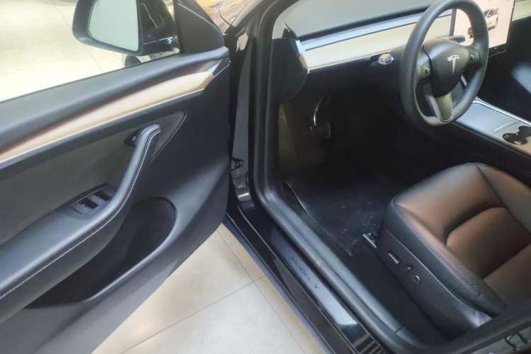 Used Tesla Model Y 2022 Revised Version Long-Range All-Wheel Drive Driver Seat