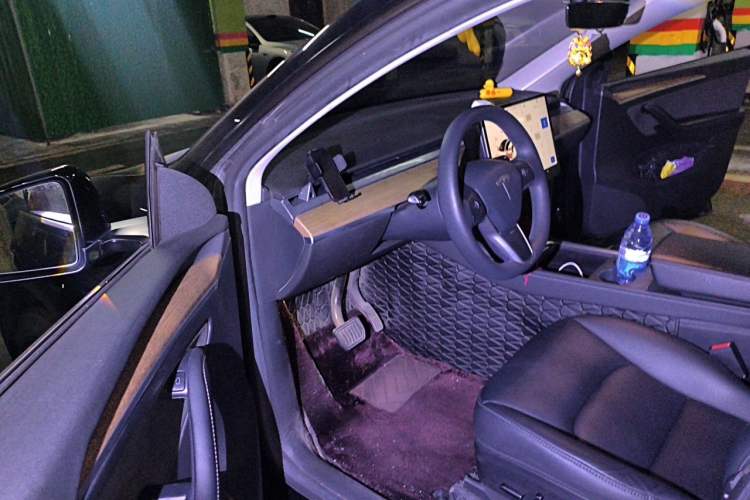 Used Tesla Model Y 2022 Revised Version Rear-Wheel Drive Driver Seat