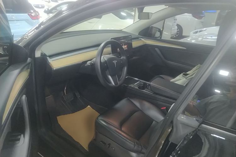Used Tesla Model Y 2022 Rear-Wheel-Drive Version Driver Seat
