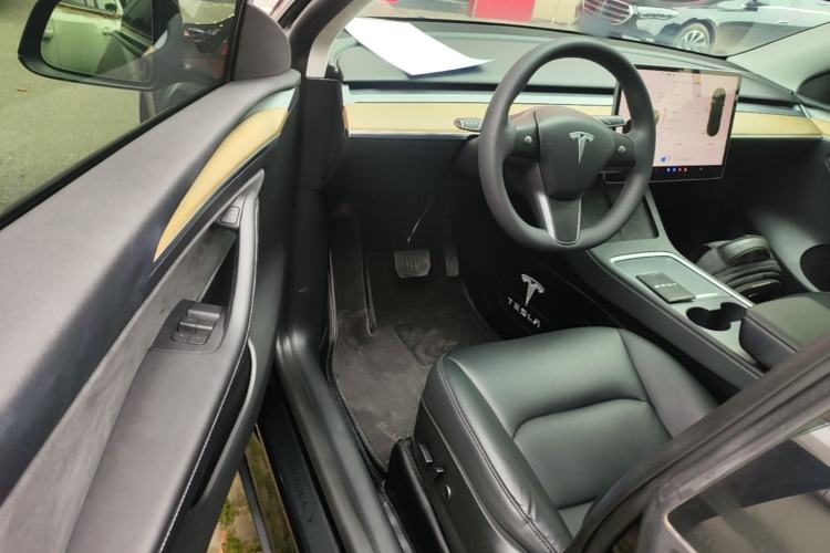Used Tesla Model Y 2022 Revised Version Rear-Wheel Drive Driver Seat