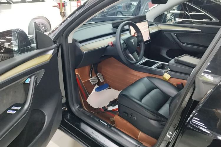 Used Tesla Model Y 2022 Revised Version Rear-Wheel Drive Driver Seat