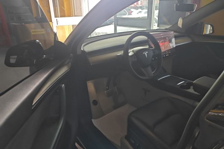 Used Tesla Model Y 2022 Revised Version Rear-Wheel Drive Driver Seat
