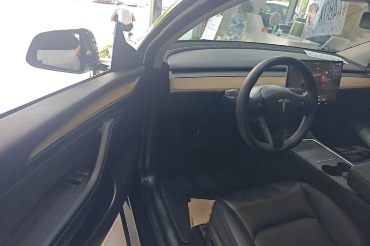 Used Tesla Model Y 2022 Revised Version Rear-Wheel Drive Driver Seat