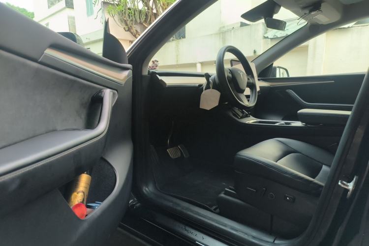 Used Tesla Model Y 2022 Performance High-Performance All-Wheel-Drive Version Driver Seat