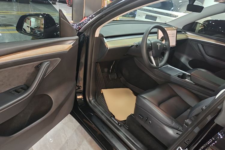 Used Tesla Model Y 2022 Revised Version Rear-Wheel Drive Driver Seat