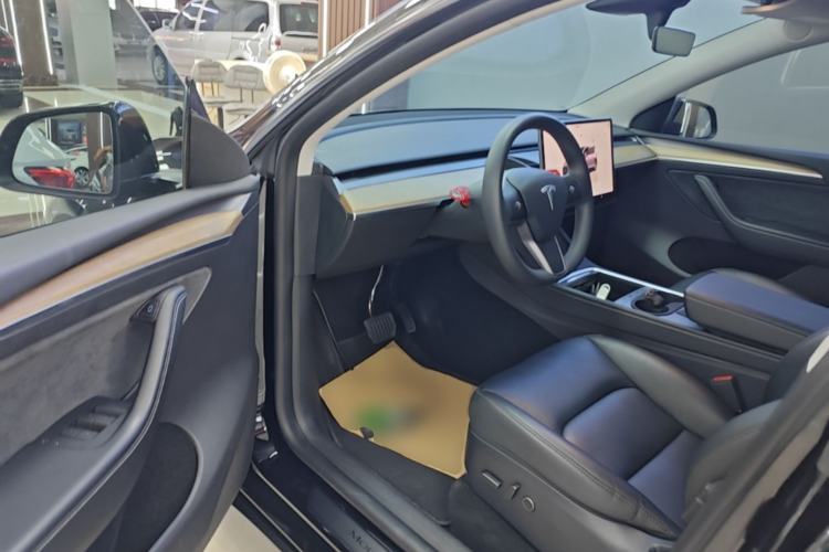 Used Tesla Model Y 2022 Revised Version Rear-Wheel Drive Driver Seat