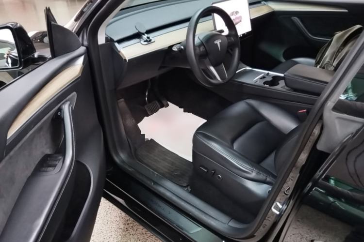 Used Tesla Model Y 2022 Revised Version Rear-Wheel Drive Driver Seat
