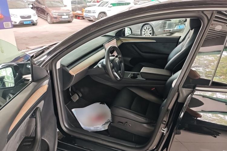 Used Tesla Model Y 2022 Rear-Wheel-Drive Version Driver Seat