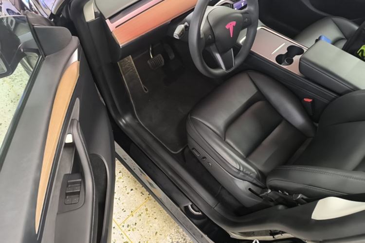 Used Tesla Model Y 2022 Revised Version Rear-Wheel Drive Driver Seat